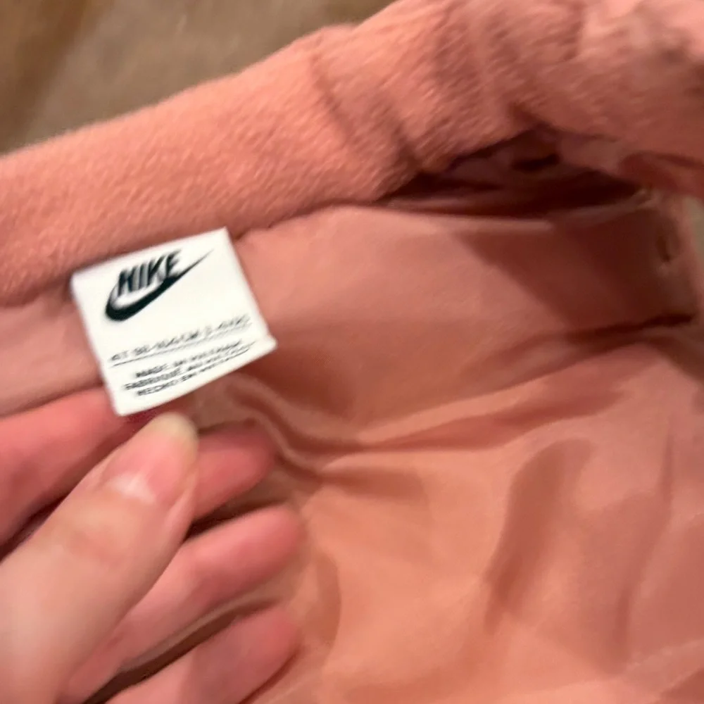 Nike Girls Pink & Cream Three-Piece Active Set - Picture 3 of 6